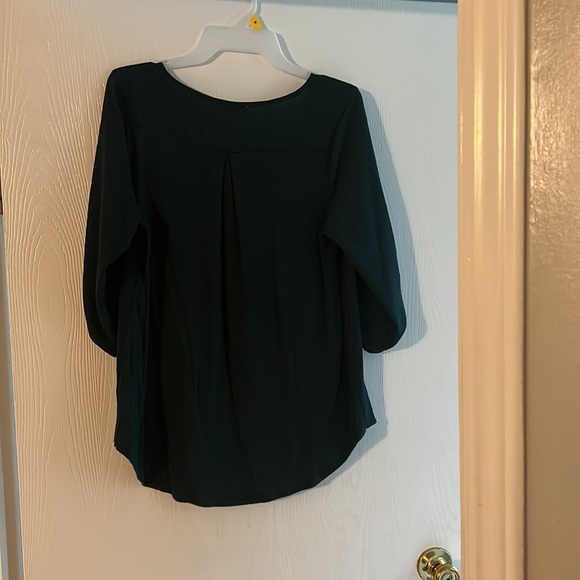 Tempted brand green top - Picture 2 of 2